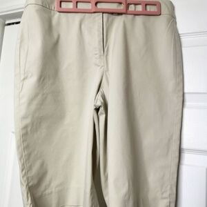 Jones New York Stretch shorts